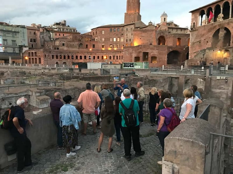 Rome: Colosseum, Roman Forum and Palatine Hill & Audioguide - The audioguide setup that can make or break the day