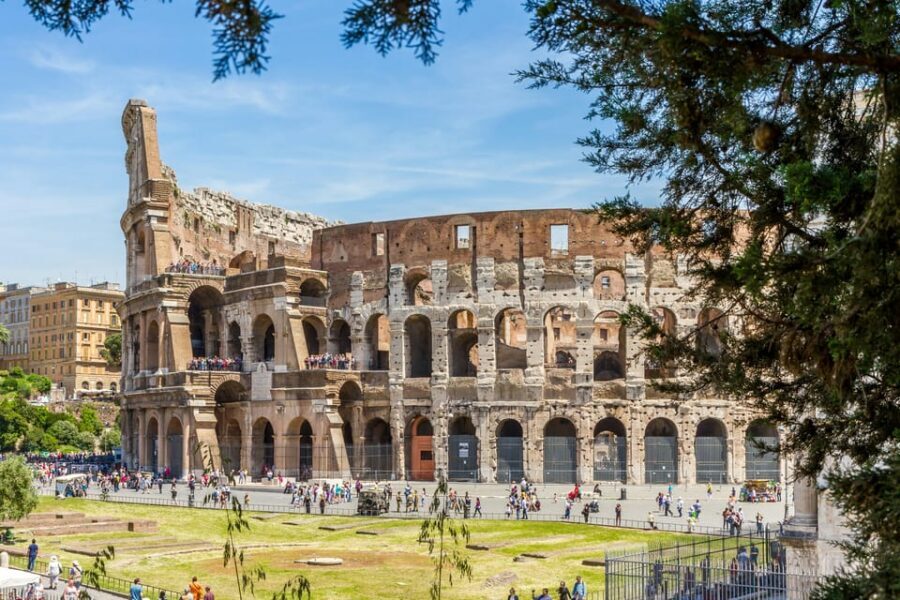 Rome: Colosseum, Roman Forum, and Palatine Hill Experience - Roman Forum: the empire’s crossroads in stone fragments