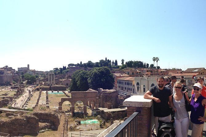 Rome: Colosseum, Roman Forum and Palatine Hill Private Tour - Entering the Roman Forum Without Getting Lost