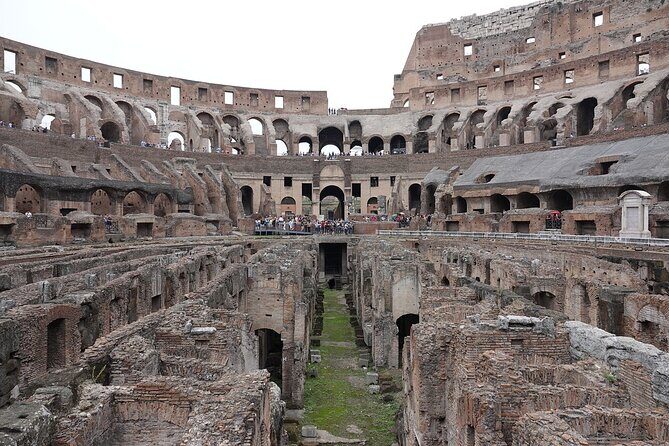 Rome Colosseum, Roman Forum & Palatine Hill Audio Tour - Palatine Hill: imperial palaces, Romulus and Remus, and Farnese Gardens