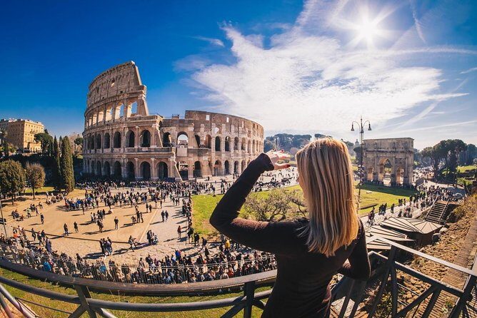 Rome: Colosseum Small Group Guided Tour - Roman Forum on your feet: politics, society, and drained marshland (25 minutes)