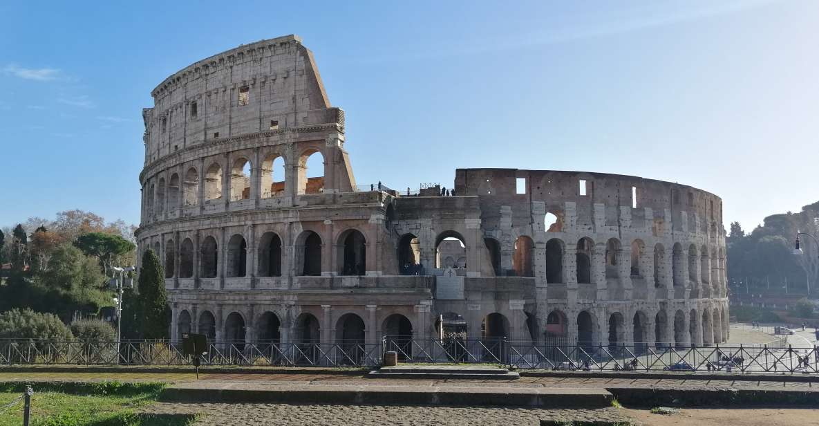 Rome: Colosseum, Underground & Roman Forum Private Tour - Start at Caffè Roma: Pickup That Actually Helps