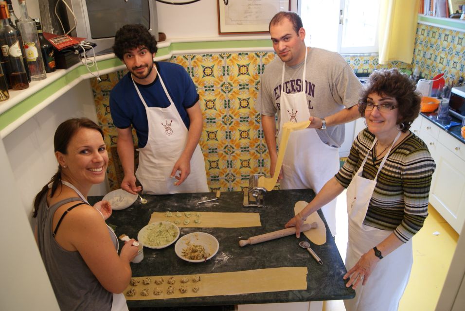 Rome Cooking Class & Gourmet Lunch - Instructor support and language comfort (Spanish and English)