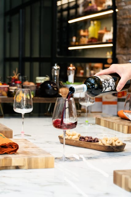 Rome: Cooking Class - Pizza & Gelato with Free Flowing Wine - Pizza dough to tossing technique: what you’ll actually learn
