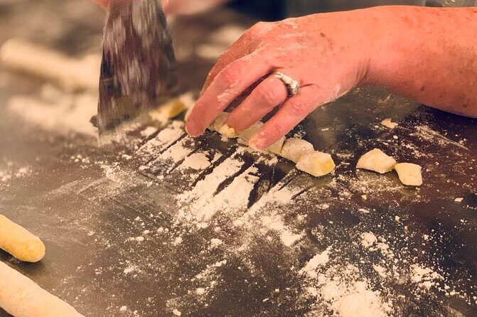 Rome Cooking: Pasta & Tiramisu Making, Free-Flowing Fine Wine - Rome cooking class pacing: aperitivo, then the real hands-on part