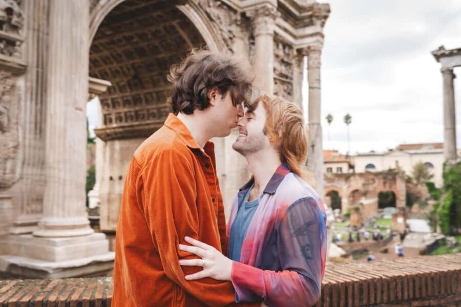 Rome: Couple Photoshoot Experience LGBTQ+ Friendly - How the Rome couple shoot really works (45–60 minutes, private, relaxed)