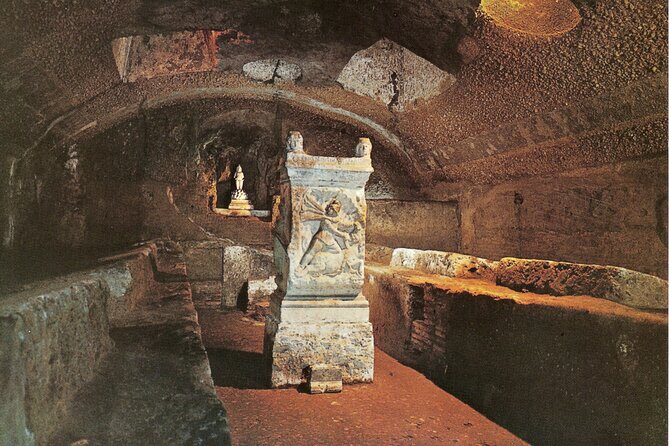 Rome: Domitilla Catacombs and St. Clemente Underground - Crowds, questions, and that calm feeling that matters