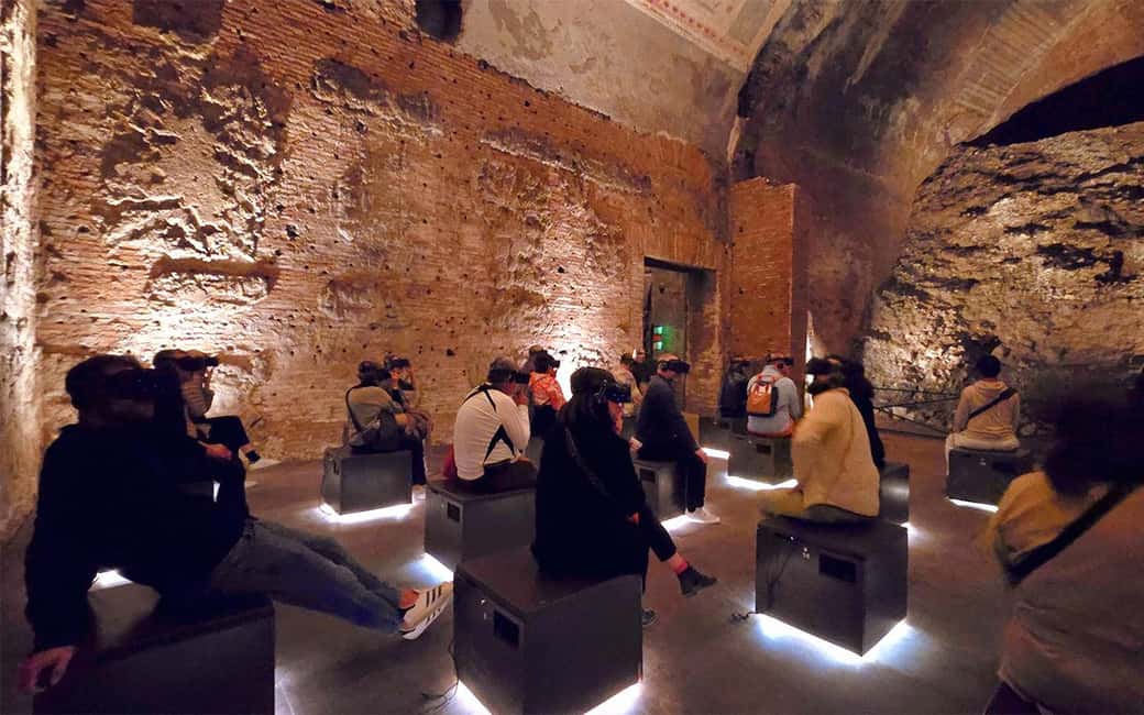 Rome: Domus Aurea Tour with Virtual Reality Experience - Walking 30 frescoed halls: what you’re really looking at