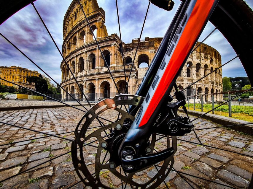 Rome: E-Bike Rental with Audio Guide - Small Group Size: What Changes With Up to 6 People