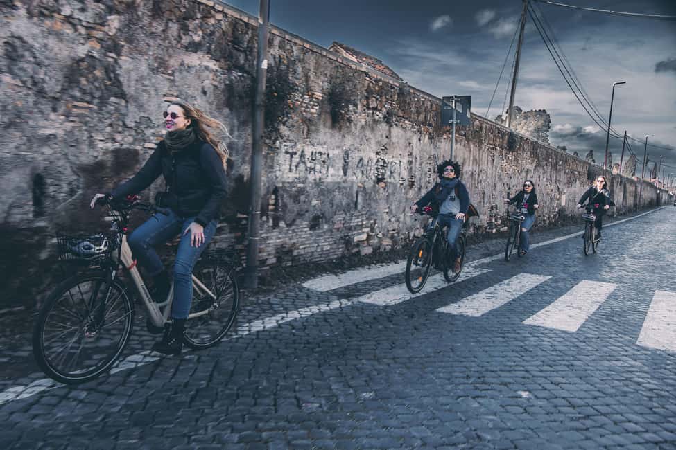 Rome: E-bike Tour From The Circus Maximus To The Catacombs - First pedals at Circus Maximus: safety briefing and e-bike setup