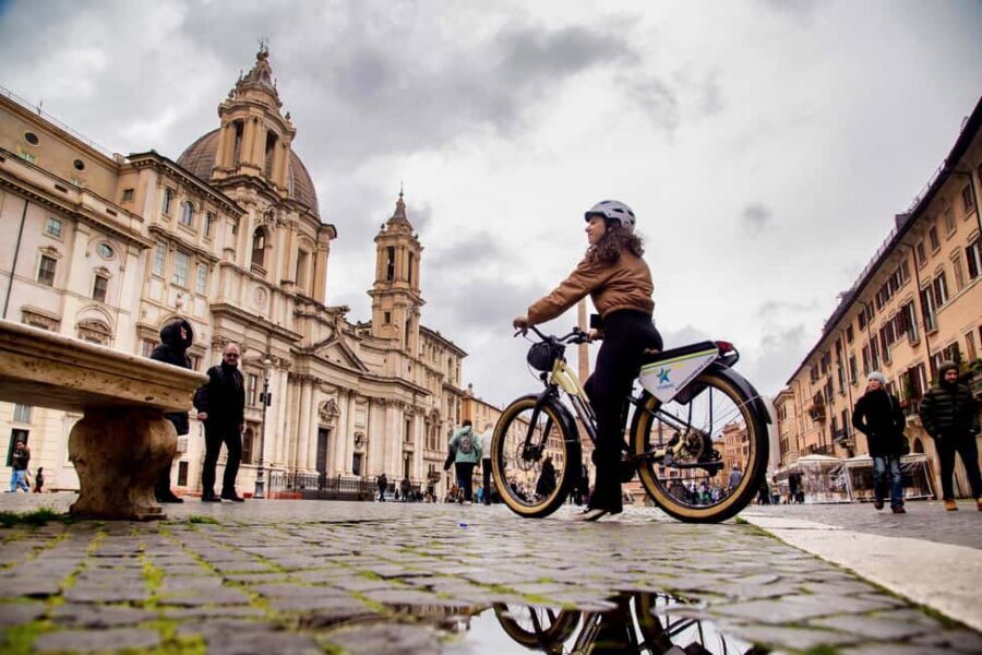Rome: Early Morning eBike Tour - Colosseum stop with 3D: seeing the missing pieces