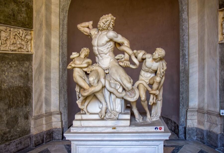 Rome: Early Morning Small-Group Vatican Tour with Pickup - St Peter’s Square wrap-up: Bernini’s view and easy onward travel