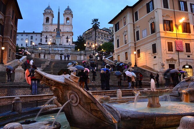 Rome Evening Panoramic Walking Tour Including Trevi Fountain and Spanish Steps - Piazza del Popolo: Meeting in a Square with a Darker Past