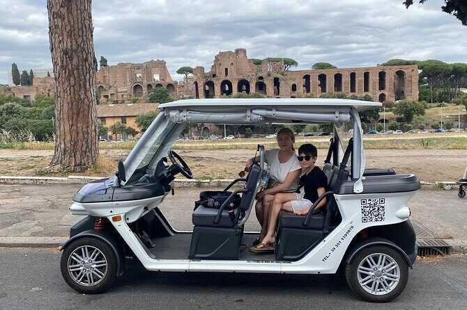 Rome: Exclusive Private Golf Cart Tour - Trevi Fountain stop: the photo moment and then off you go