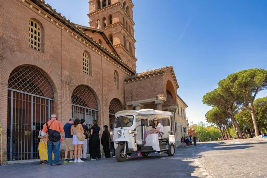 Rome: Exclusive Private Tour by Tuk Tuk - Colosseum area and the quick scenic intro