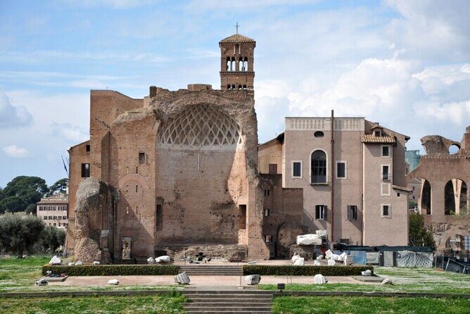 Rome: Experience Visiting the Domus Aurea with Virtual Reality - Key highlights at a glance