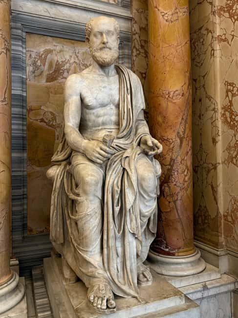 Rome: Fast-Track Ticket to Vatican Museum & Sistine Chapel - What you gain (and don’t) without a live guide