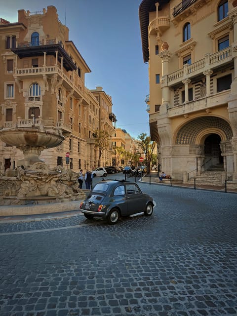 Rome: Fiat 500 private tour with a roman - Colosseum Safety Briefing, Then the Quick Big-City Hits