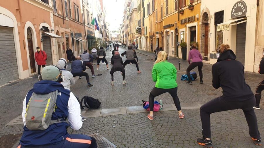 Rome: Fitness Tour with Views of the Roman Forum & Colosseum - Working in the Colosseum Area: Views While You Follow the Trainer