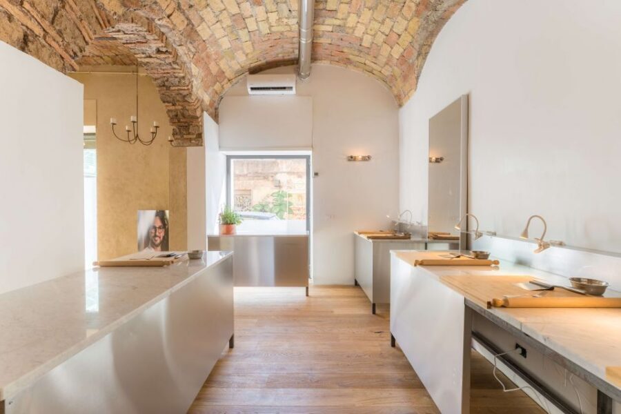 Rome: Five Shapes of Pasta Cooking Class in Ancient Tavern - Dessert that doesn’t scare you: express tiramisu at the end