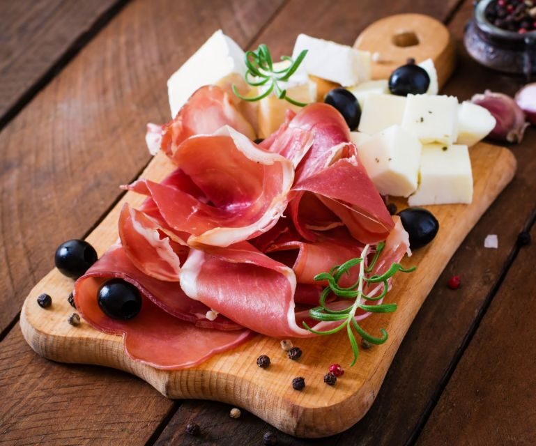 Rome: Flavors of Rome, a Historic Food Tour - Meeting Up at Ponte Sisto or Museo di Roma (Palazzo Braschi)