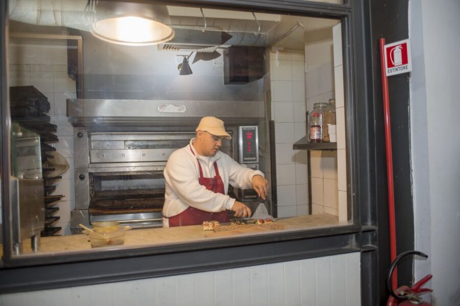 Rome: Food Tour and Wine Tasting in a Traditional Trattoria - Price and value: why $100 can feel fair here