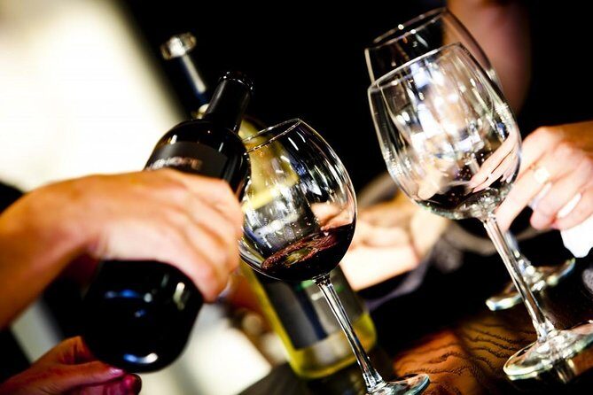 Rome for Foodies: Private Golf Cart Tasting Experience - Trastevere deli time: cheeses, salumi, porchetta, and local wine