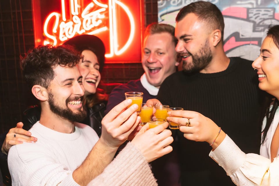 Rome: Forbidden History Walking Tour & Pub Crawl with Drinks - Key things that make this tour fun (and not just another crawl)