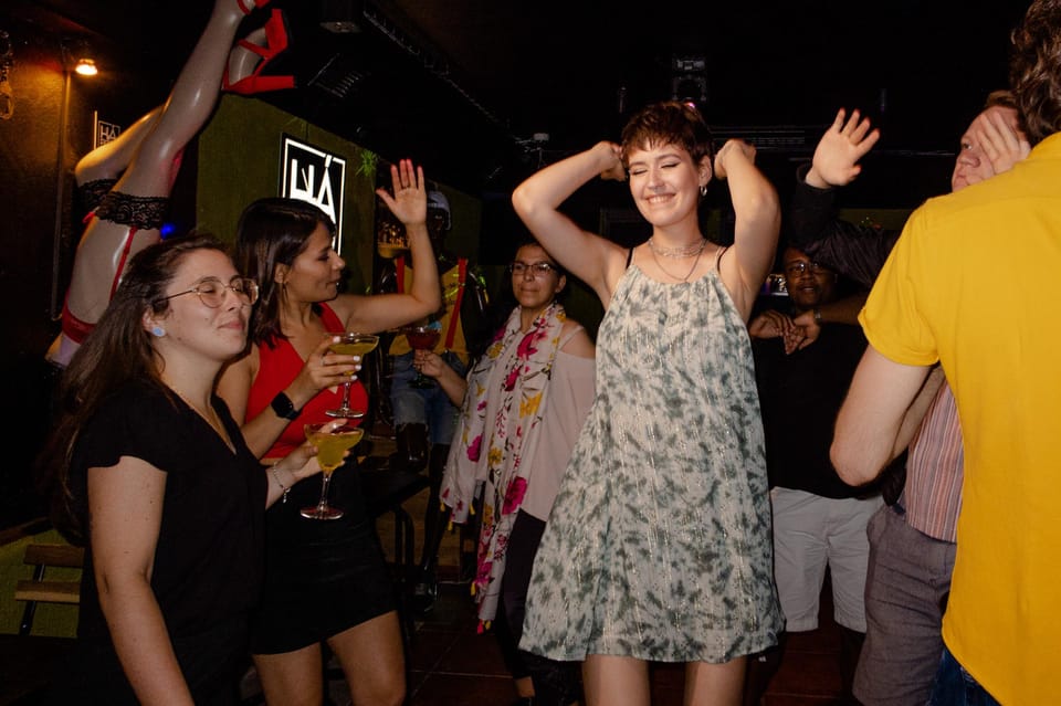 Rome: Forbidden History Walking Tour & Pub Crawl with Drinks - Meeting in Monti: where the night starts (and how to not miss it)