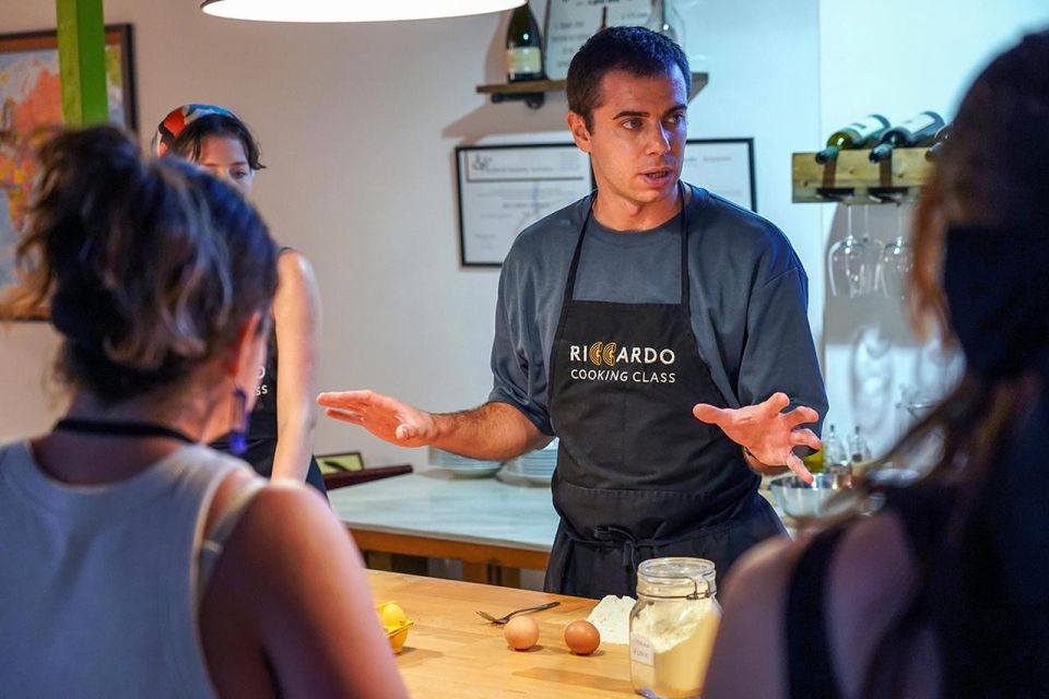 Rome: Fresh Pasta-Making Class with Italian Chef and Wine - Vegetarian, allergies, and private-class customization you can plan around