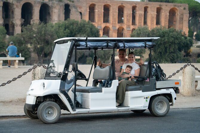 Rome Golf Cart Tour & Professional photoshoot - Group size and comfort: up to 28, so it feels social but not chaotic