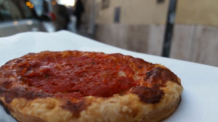 Rome: Gourmet Pizza at Sunset Near the Colosseum - The 30-minute street food and wine stop