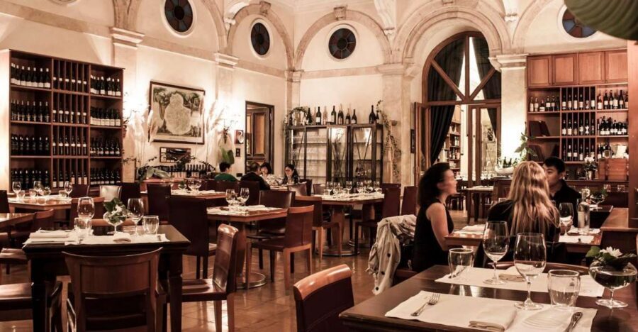 Rome: Gourmet Wine and Dine in a Luxury Restaurant - Key things you’ll notice