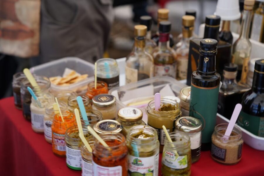 Rome: Guided City Food Tour by Vespa and Tastings - Tiramisu or gelato: how the tour closes sweet