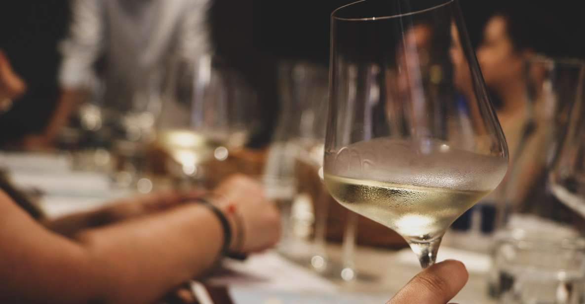 Rome: Guided Italian Wine Tasting Experience - The six-wine flight: your tasting mini-journey across Italy