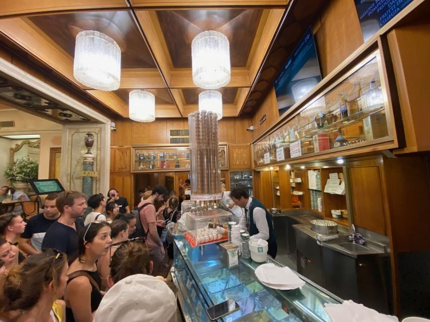 Rome :guided night e-bike tour with typical ice-cream - Down Via del Corso to Trevi: seeing Rome’s main street without the slog