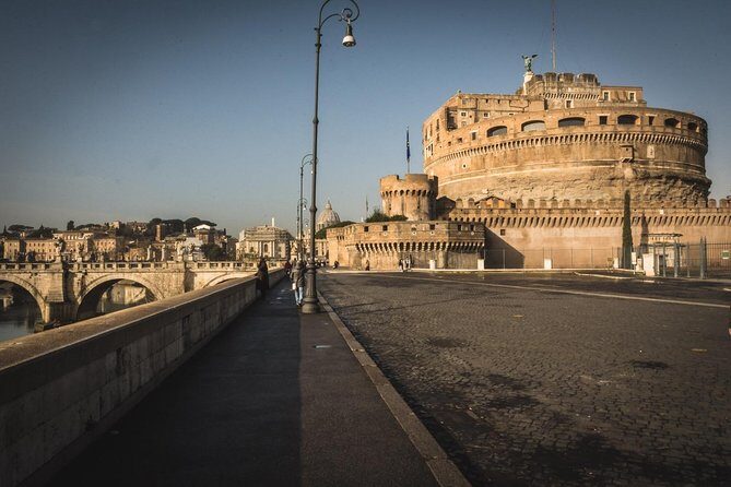 Rome: Guided Tour of the Secrets Beneath Castel Sant'Angelo - The terrace views of the Vatican and Rome: how to make them count