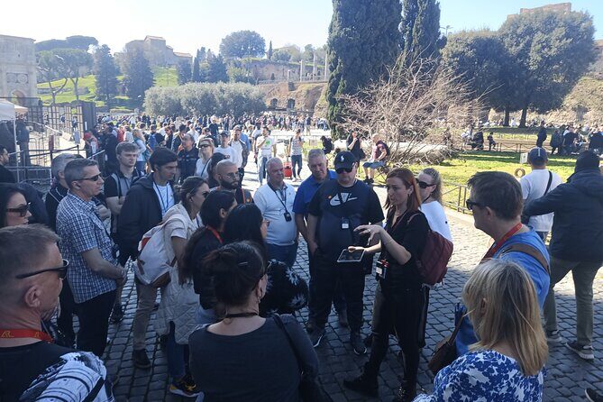 Rome Guided Walking Tour of the Colosseum - Taking a Breather Before Moving On