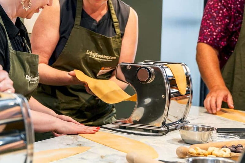 Rome: Hands-On Pasta & Tiramisu Class with Unlimited Wine - How the class flows from dough to dinner