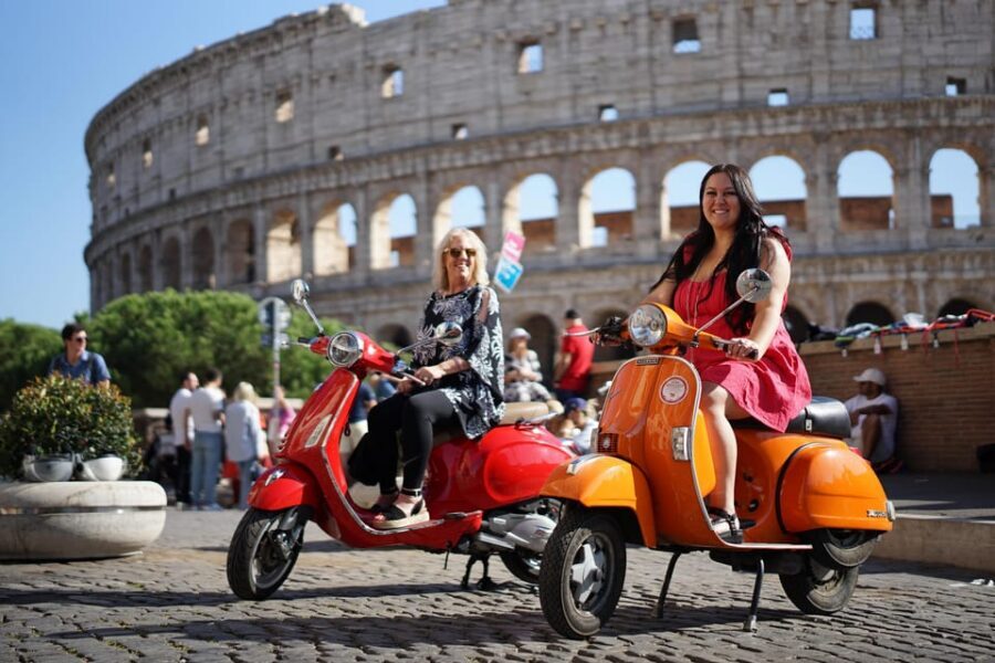 Rome: Hidden Gems Guided Vespa Tour with Photos - Piazza Venezia finish and back to the meeting area