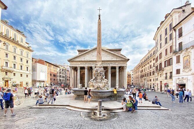 Rome Highlights By Electric Bicycle Private Tour - Spanish Steps and Piazza Venezia: iconic stops with context