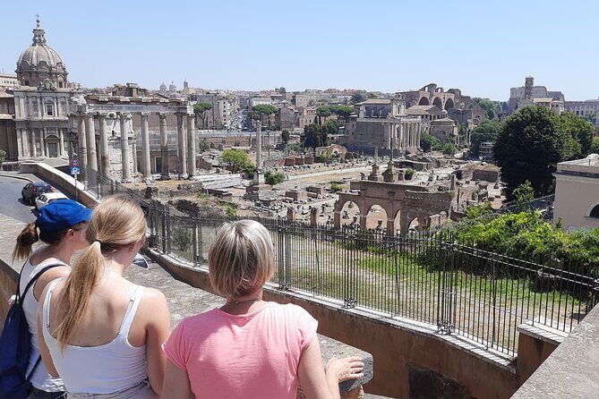 Rome Highlights By Electric Bicycle Private Tour - Roman Forum and Victor Emmanuel II: big ideas in short stops