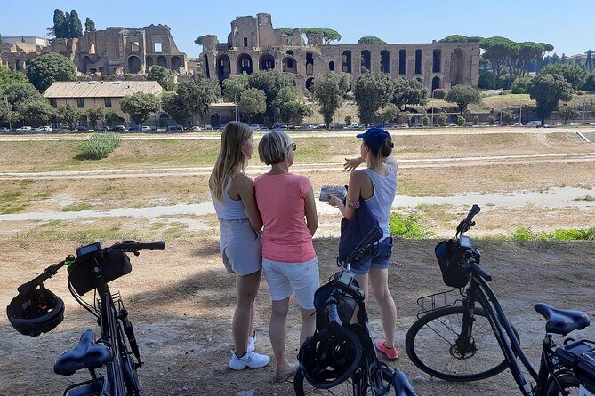 Rome Highlights By Electric Bicycle Private Tour - Pantheon to Trevi: faster sightseeing that still feels human