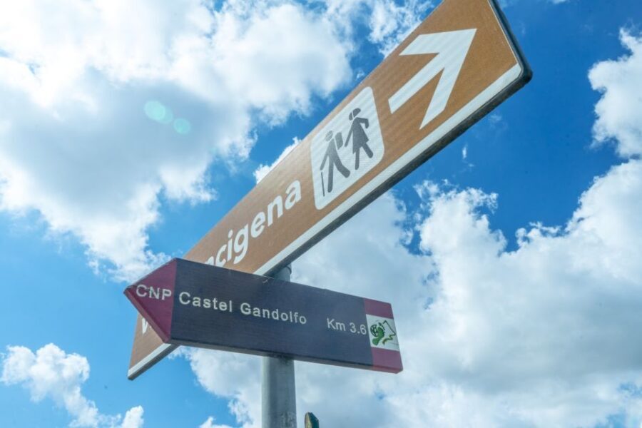 Rome: Hike along the ancient Appian Way - Comfort checklist: shoes, clothing, and hiking basics