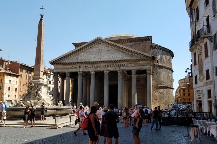 Rome: Historic Center Self-Guided Smartphone Tour - Ending in Piazza Navona near Ponte Sant’ Angelo: Baroque art plus street life