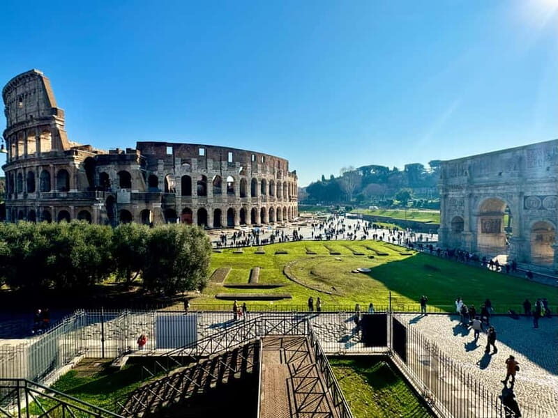 Rome: Hop-on Hop-off Bus and Colosseum, Ancient Rome Tour - Price and value: why this combination can make sense