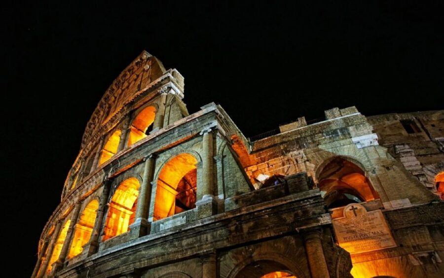 Rome: Hop on Hop Off Bus & Colosseum Guided Tour - Meeting Above the Colosseum Metro: Starting Without Stress