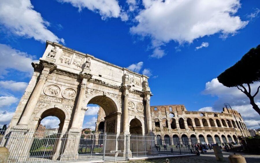 Rome: Hop on Hop Off Bus & Colosseum Guided Tour - Palatine Hill Views: House of Augustus and Fresco Details