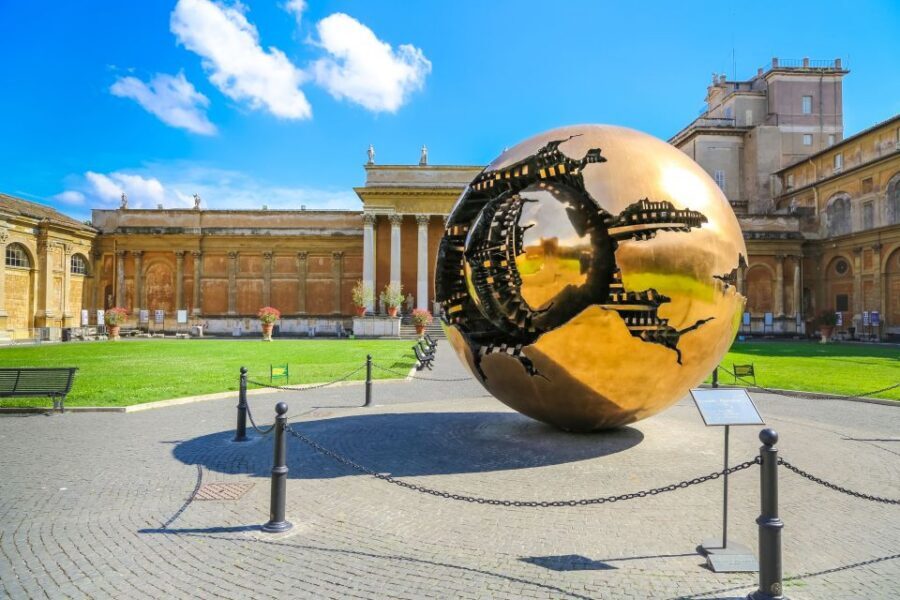 Rome: Hop-on Hop-off Bus & Vatican Museums Ticket - Trevi Fountain stop: coin toss, but don’t rush it