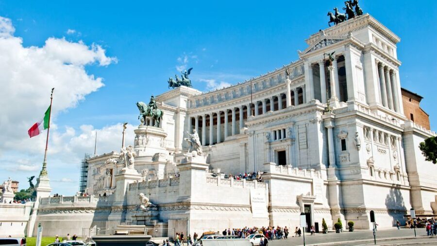 Rome: Hop-on-Hop-off Bus with Vatican and Sistine Chapel - Vatican Museums Highlights: Greek art, galleries, and artist rivalries